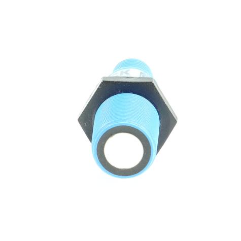 Ultraschall-Distanzsensor UM18-218161101 Neu